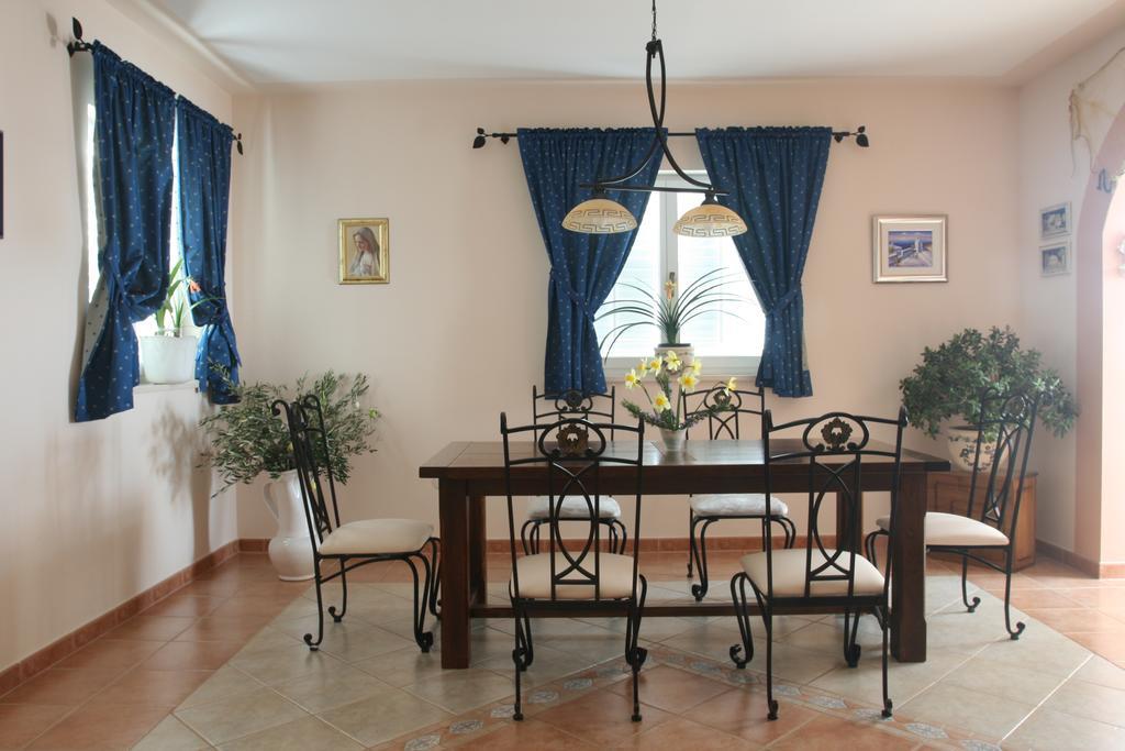 Apartment Parlov Rogoznica  Habitación foto